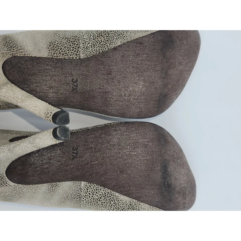 5 48 Womens Lilla Textured Pointed Toe Stiletto Heels‎ Size 37 1/2 US 7.5